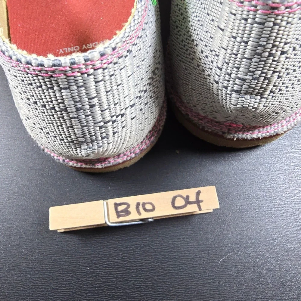 Twisted X WCL0012 Moccasins Womens 7.5 Grey Pink Ribbon ecoTWX Slip On Loafers - Picture 12 of 12